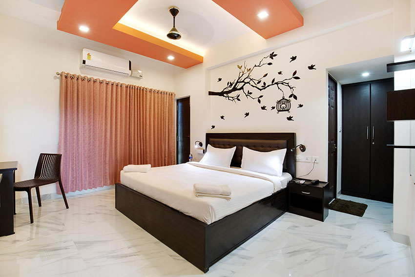 hotels in Coimbatore near Singanallur