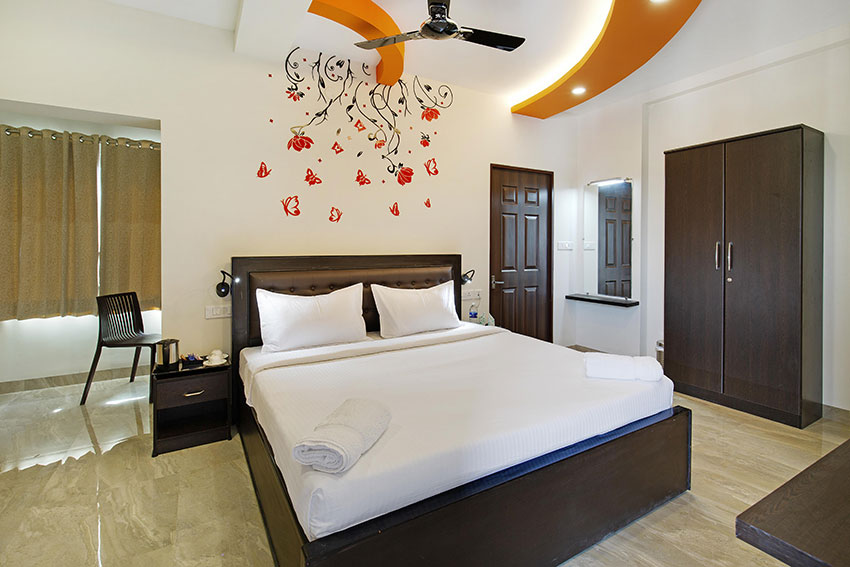 Hotels near me